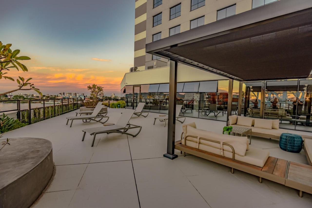 Mercure Itajai Navegantes Экстерьер фото