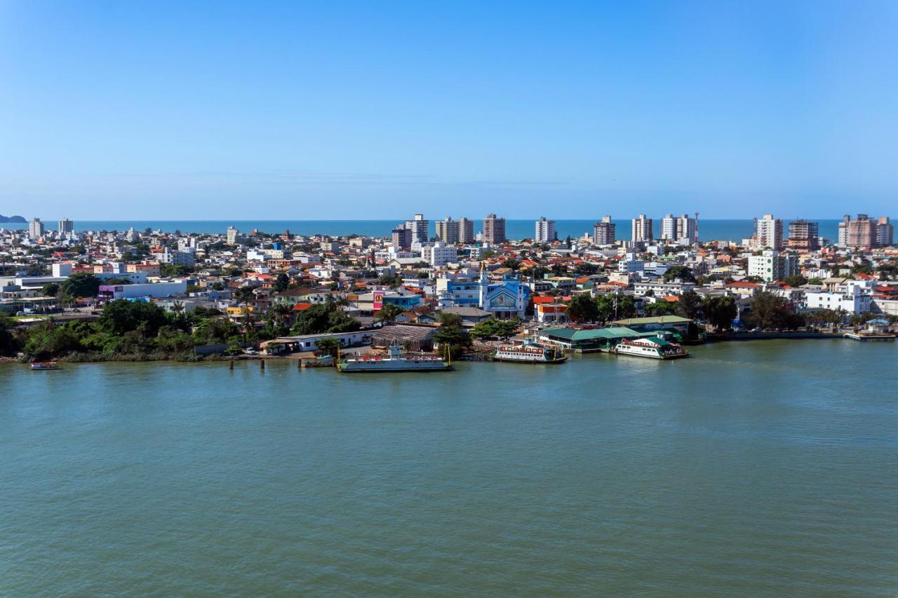 Mercure Itajai Navegantes Экстерьер фото